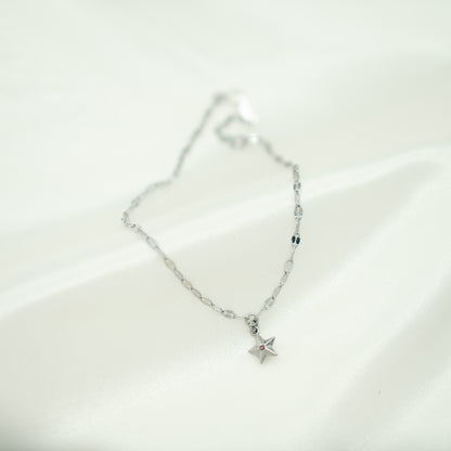 Lip Chain Bracelet