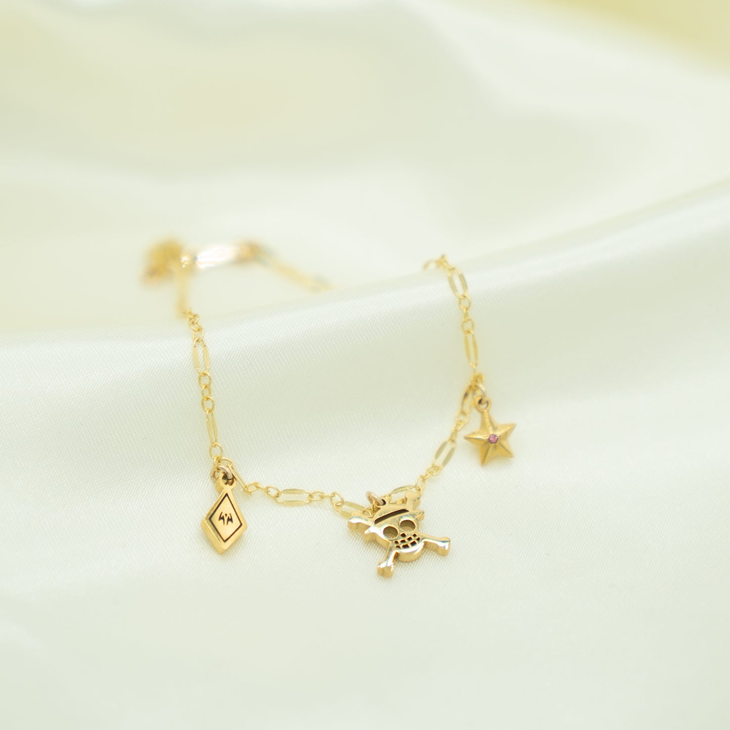 Lip Chain Bracelet